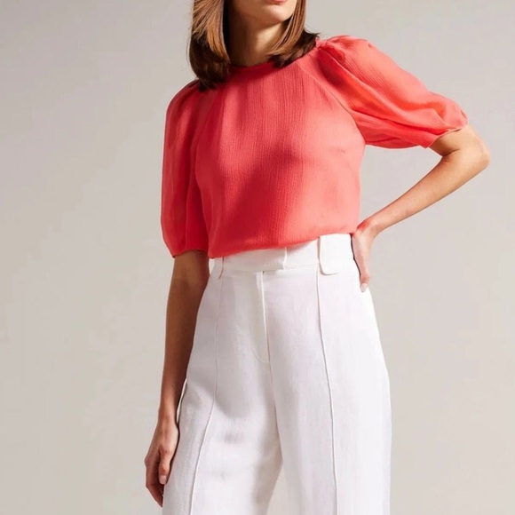 Ted Baker Natelie Boxy Top with Puff Sleeves - NWT - Picture 2 of 8